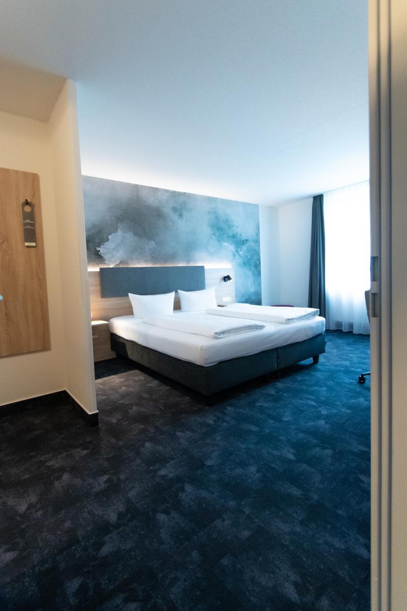 Taste Hotel Jettingen Екстериор снимка