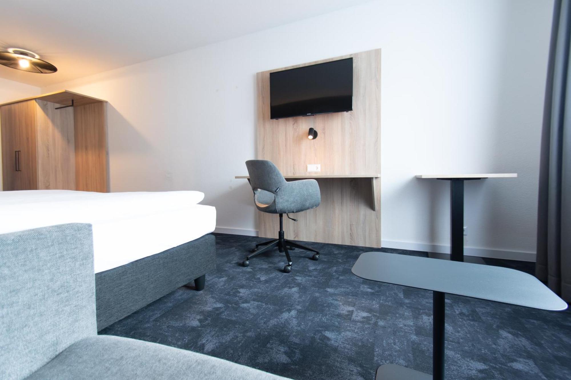 Taste Hotel Jettingen Екстериор снимка